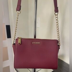Steve Madden Women's Blexi Crossbody Bag Wine color
